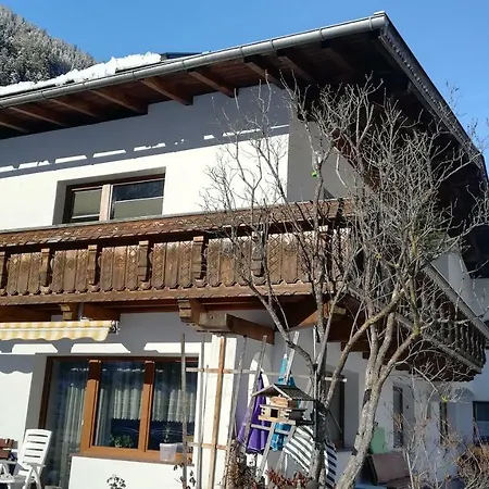 Haus Huter 아파트 카우넬탈